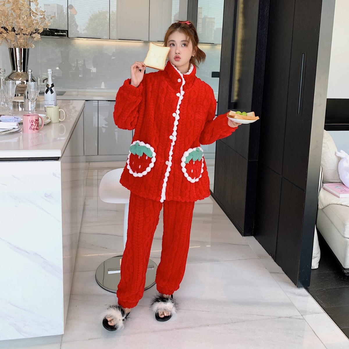 [맞춤화 · 지원세대 지원] 하이 퀄리티 컷 벨벳 실물매장 해외무역 넘나드는 숙녀 따뜻한 잠옷