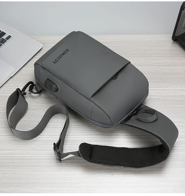 USB charging port bag, fashionable single-shoulder crossbody bag, cross-border wholesale men's chest bag, multi-functional sports chest backpack undefined