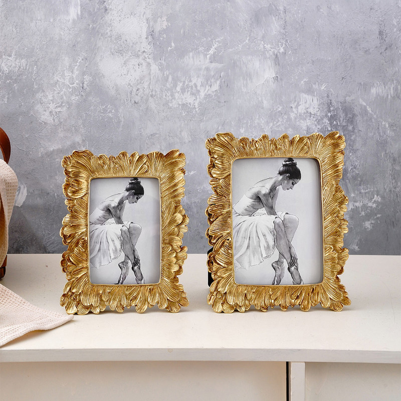 European-Style Retro Golden Palm Leaf Pattern Photo Frame Made of Resin, Suitable for Horizontal and Vertical Use, Home Decoration Photo Frame European-Style Retro Golden Palm Leaf Pattern Photo Frame Made of Resin, Suitable for Horizontal and Vertical Use, Home Decoration Photo Frame