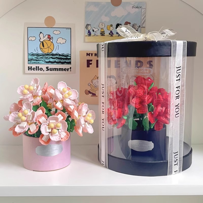 Compatible LEGO Rose Bouquet Hug Tank Building Plant Flower Ornament Adult Small Particle Assembly Toy for Girls