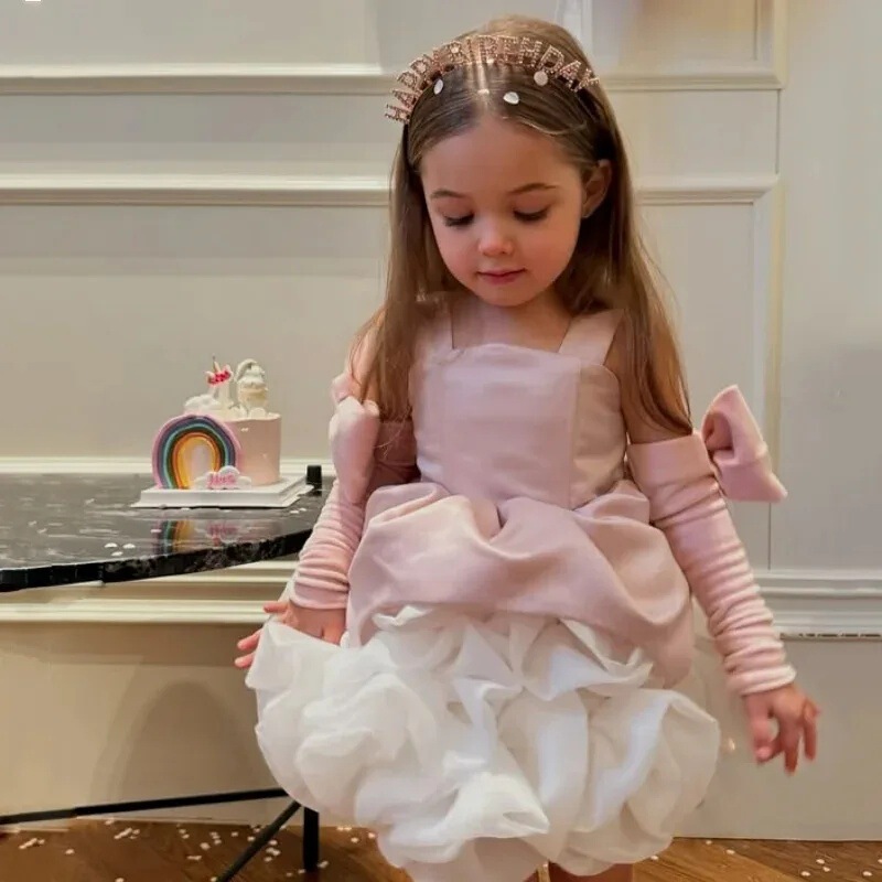 Pink Flower Girl Dresses for Weddings with Bow Ruffles Knee Length Kids Birthday Party Communion Prom