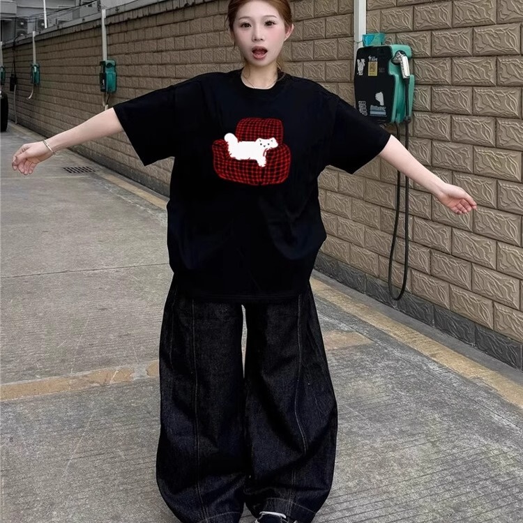 Short-Sleeved T-Shirt for Women, Pure Cotton, White, with a Small Dog Design, 2026 New Design, Niche American Style, Loose Chic Top