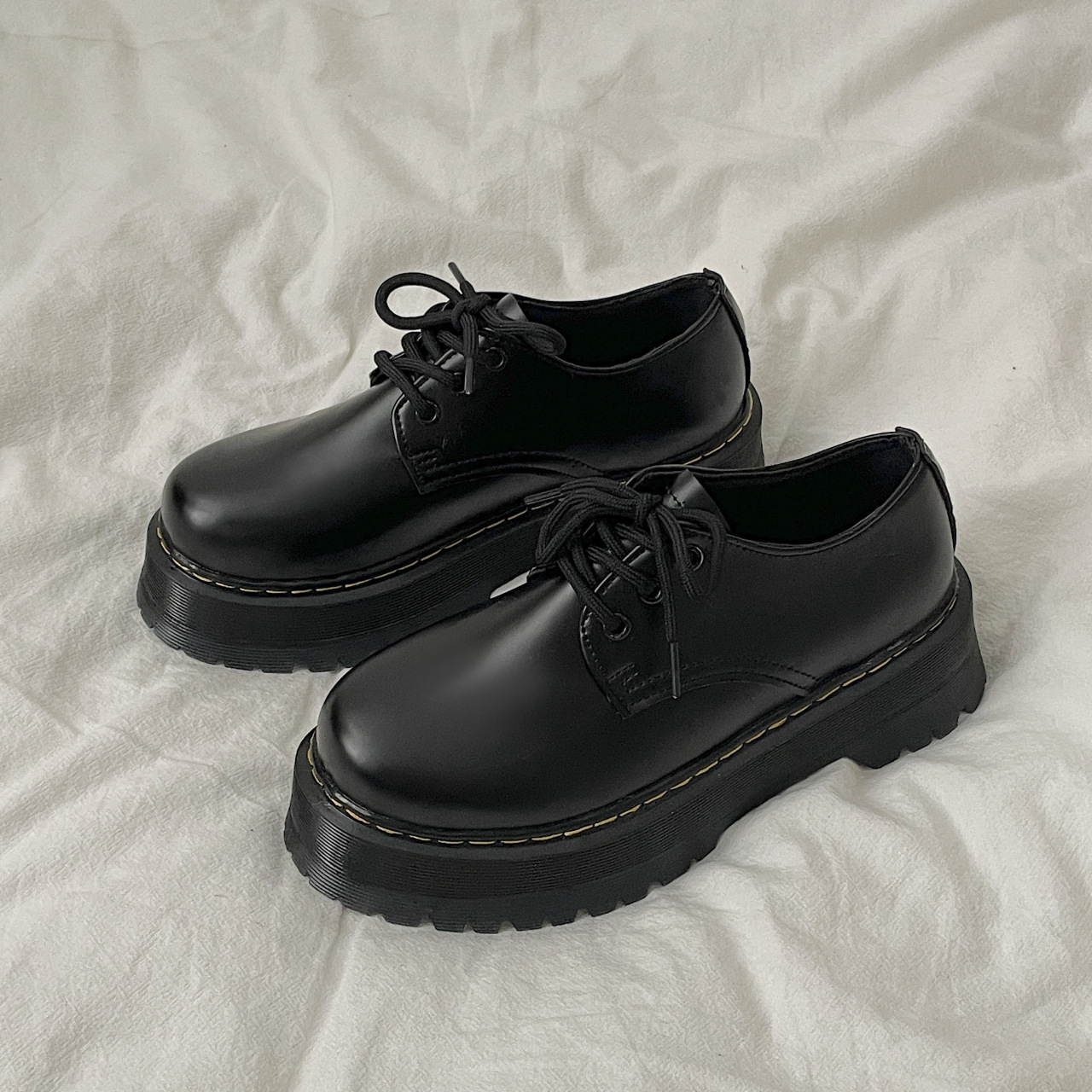 Retro British Style Student Black Small Leather Shoes Women's 2022 Summer New Fashion Explosions Thick Sole Increased Single Shoes