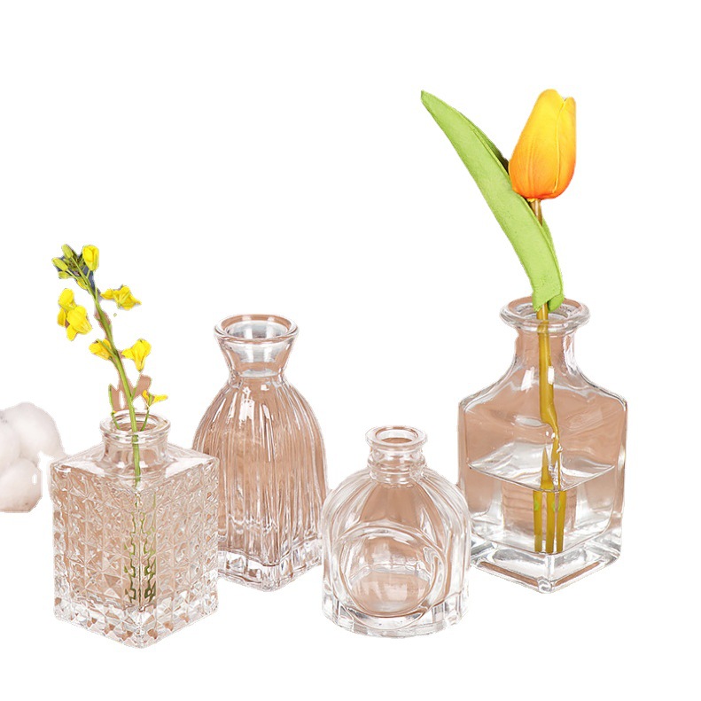 Retro light luxury relief