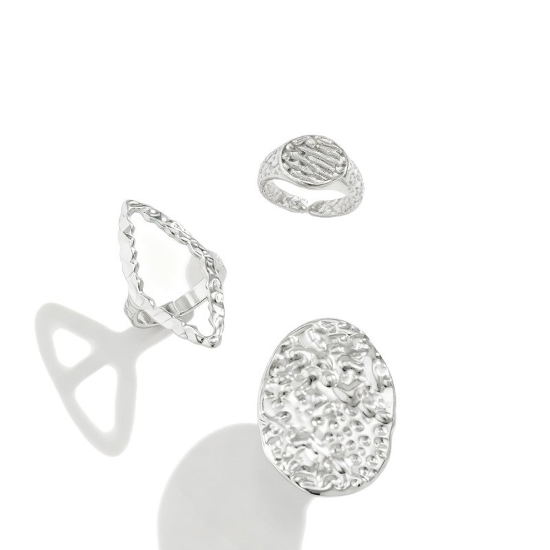 Sparkling Designer Ring For Women, Sleek And Comfortable Jewelry_voghion.com
