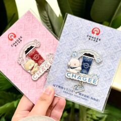 霸王茶姬周边辽宁限定两周年生日猫狗款磁吸冰箱贴收藏纪念小礼品