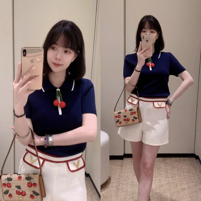 Nanyou Women's High-Quality Vl Home 25 Spring and Summer New Cherry Braided Chain Button Decorated Short-Sleeved Lapel Sweater Short-Sleeved