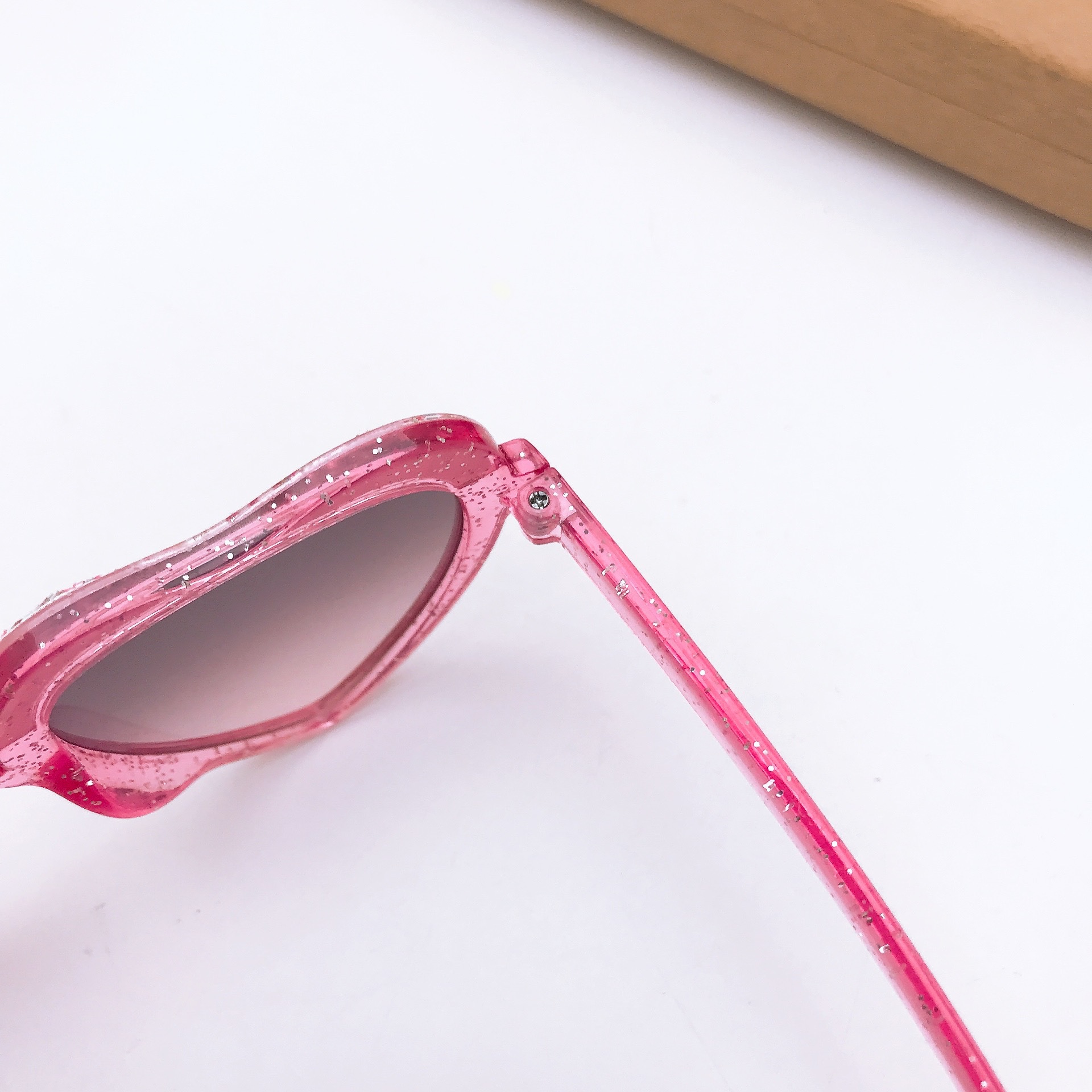 45g Weight Full Frame Glasses Structure Sunglasses Classification Ac, UV400 Protection Lens Material Special-Shaped Mirror Glasses Style Outdoor, Travel Occasion Solid Color Pattern All Seasons Season Children Unisex Gender Streetwear Style Streetwear Solid Color Ac UV400 Protection Special-Shaped Mirror Full Frame Kids Sunglasses 9