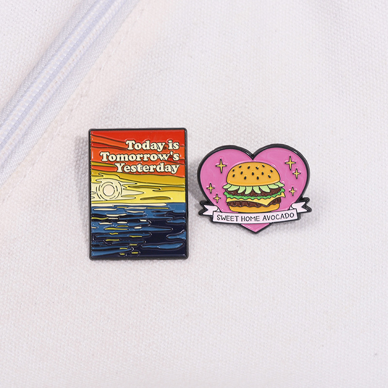 Streetwear Pin Letter Hamburger Alloy Stoving Varnish Unisex Brooches display picture 6