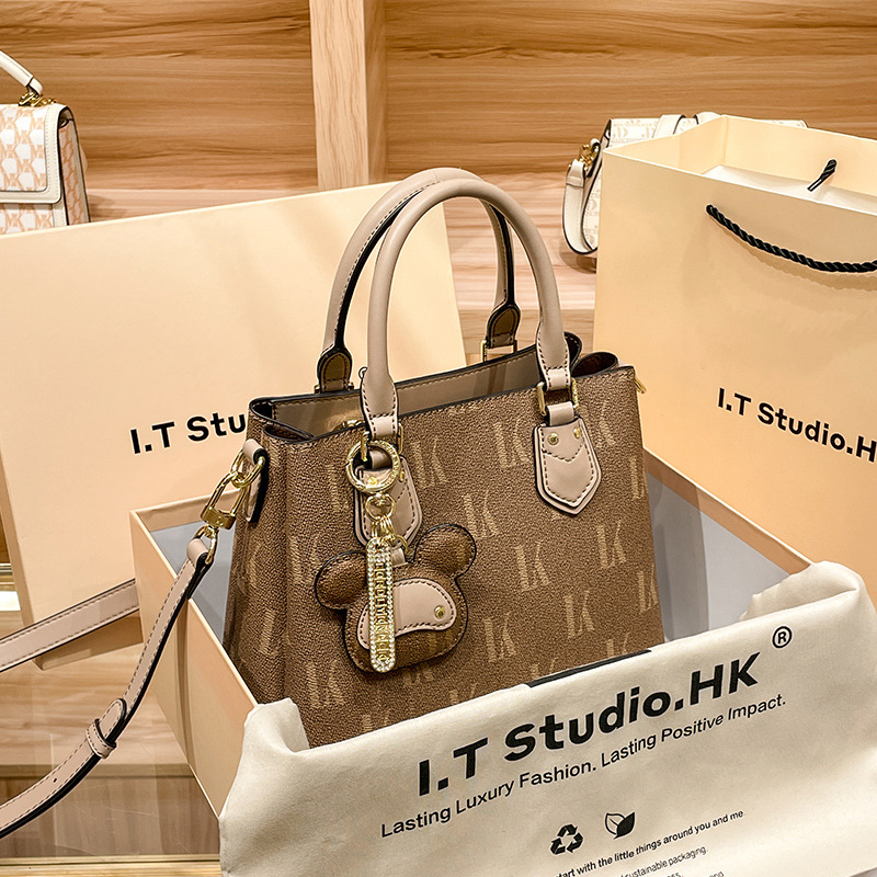 Handtasche Damen Sommer 2023 Neue Vielseitigkeit, Kapazität, hohe Qualität, modische One-Shoulder-Crossbody aus echtem Leder_voghion.com