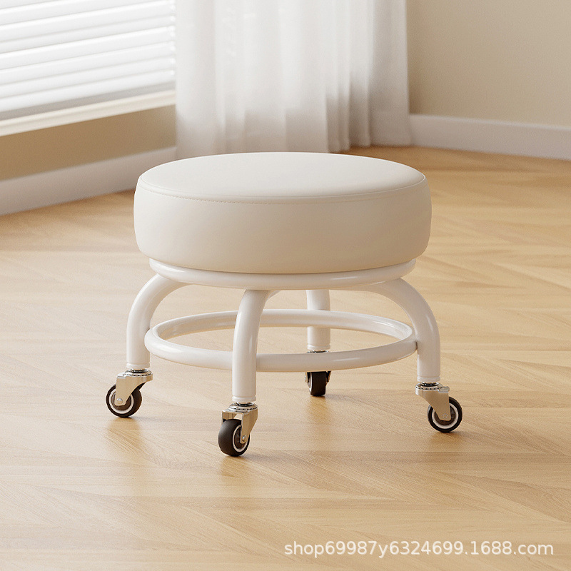 Rueda universal taburete pequeño polea doméstica taburete redondo para cambiar zapatos limpiador taburete bajo con artefactos mágicos para niños pequeños taburetes silenciosos