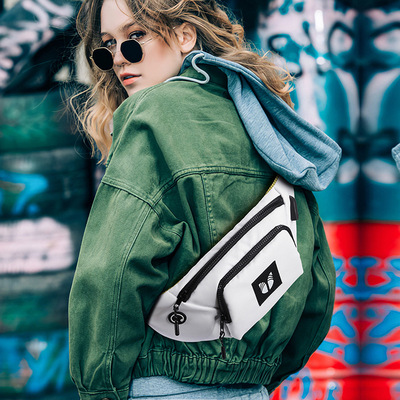 天秀新款2021韩版时尚女士胸包单肩斜挎腰包ins潮流大容量手机包