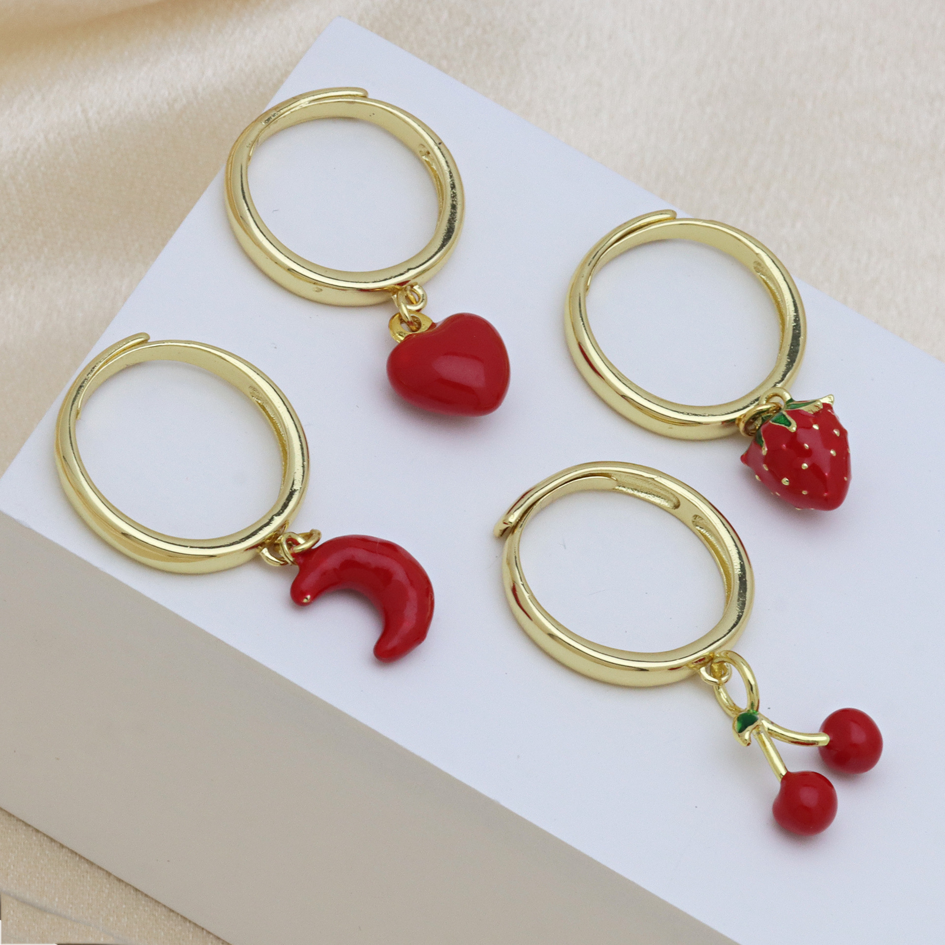 6g Weight Multi Charms Necklace, Open Rings Classification Adjustable Ring Size 1 Piece Quantity Daily Occasion Copper Material Cherry, Heart Shape, chili Pattern All Seasons Season Women's Gender Enamel Design Cute Style Wholesale Jewelry Cute Cherry Heart Shape Chili Copper Enamel Multi Charms Necklace Open Rings 1