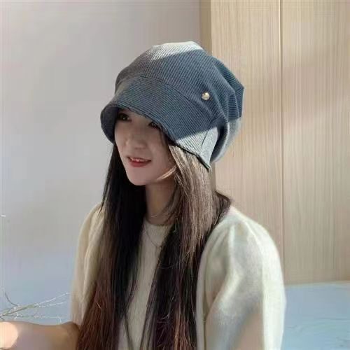 New model facial highlight small knitting autumn and winter warm beanie hat, popular stack hat for women, casual versatile high-quality