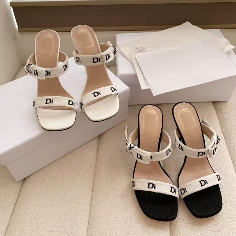 2026D Summer Letter Embroidered Bowknot Sandals for Women, Square Toe, Thin Heel, Outdoor High-Heel Slippers, Factory Wholesale 2026D Summer Letter Embroidered Bowknot Sandals for Women, Square Toe, Thin Heel, Outdoor High-Heel Slippers, Factory Wholesale