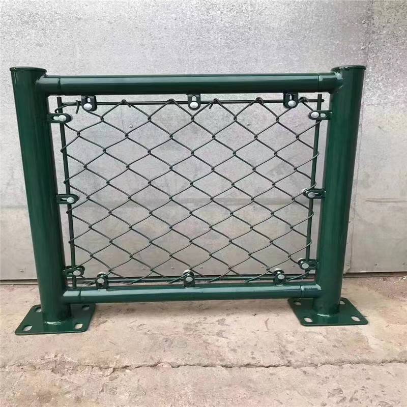 Red de eslabones de cadena Estadio deportivo Red de cerco de aislamiento Red de protección de pendiente Red de protección de pendiente Fabricante de cercas de patio de recreo escolar