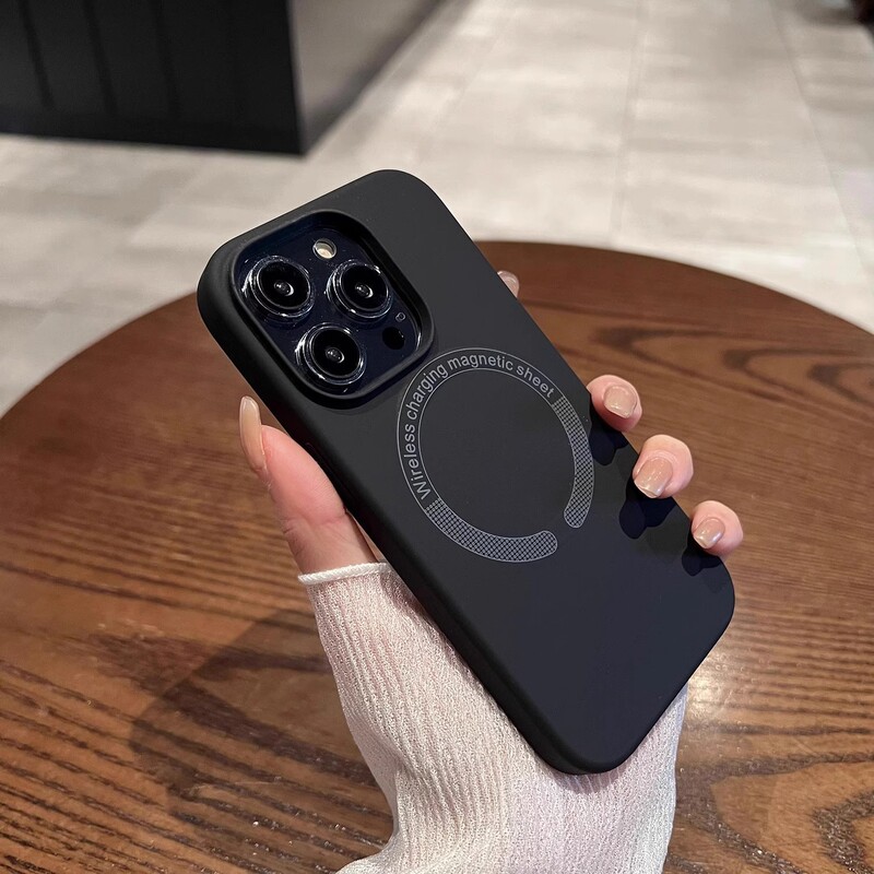 Official Liquid Silicone Case for iPhone 17 with Magnetic Attraction, Macaron-Style High-End Feel, Anti-Drop Cover for Apple 16