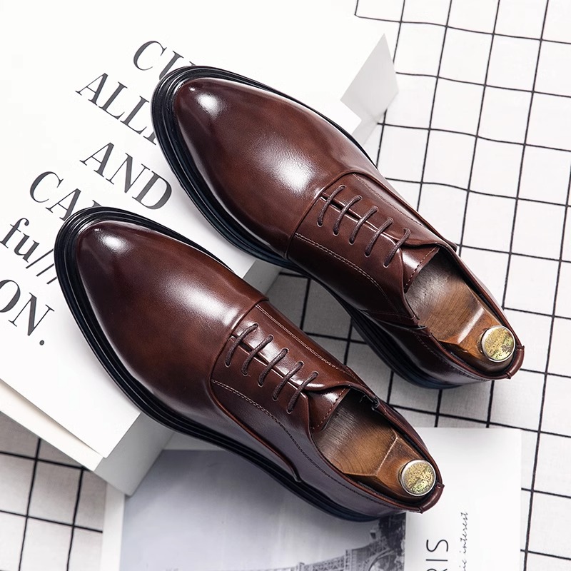 ShoeVault Large Size Men's Leather 2025 New Spring British Business Formal Groom Wedding Brown Pointed Derby Shoes_voghion.com