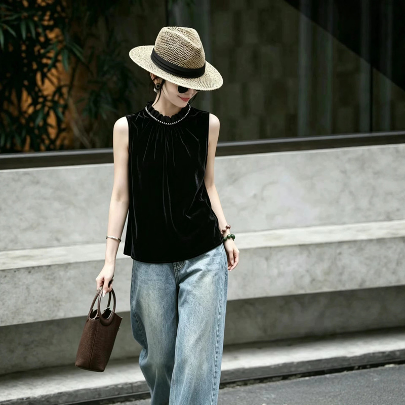 Silk Velvet Top with Ruffled Edges and Beading, Stand Collar, Sleeveless, Black Silk Shirt, Outerwear with a High Degree of Drape Silk Velvet Top with Ruffled Edges and Beading, Stand Collar, Sleeveless, Black Silk Shirt, Outerwear with a High Degree of Drape