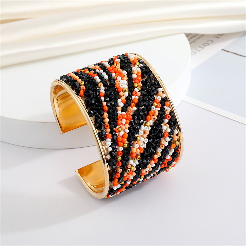 Bohemian Retro Color Rice Bead Wide Bracelet Metal Striped Leopard Print Big Bracelet display picture 4