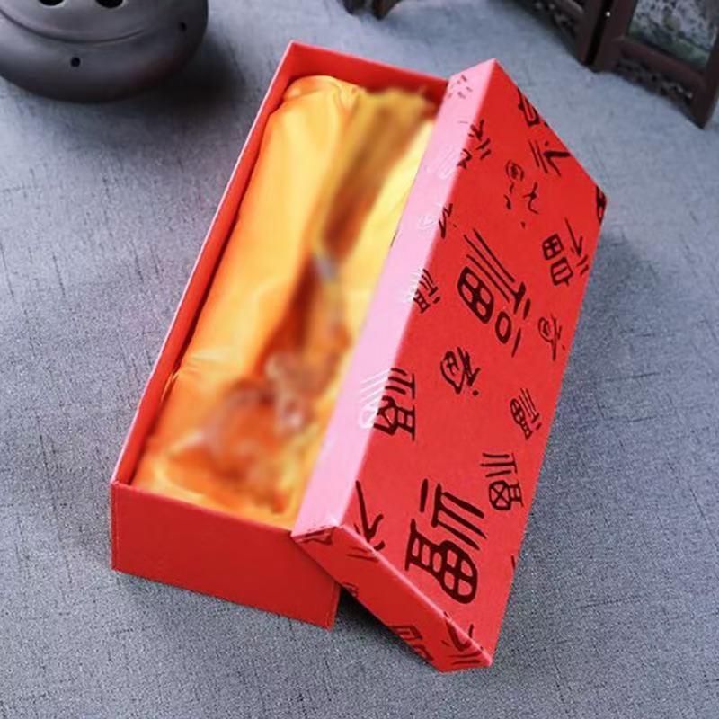 Car Pendant Box with the Word "福" Gift Box, Car Hanging Decoration Packaging Box, Classical Red "福" Character Hanging Ornament Special Gift Box, Car Decoration Box