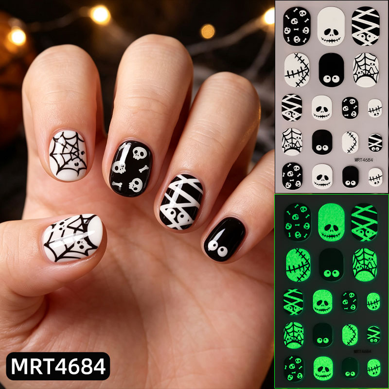 Zhengxiang Cross - Border New Christmas Night Kids Nail stick Halloween Shining funny Kids Cartoon manicura stick