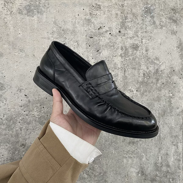 Italian Imported Calf Leather Slip-On Loafers, Genuine Leather Pleated Leather Shoes, Versatile Business Casual Leather Shoes for Work Clothing