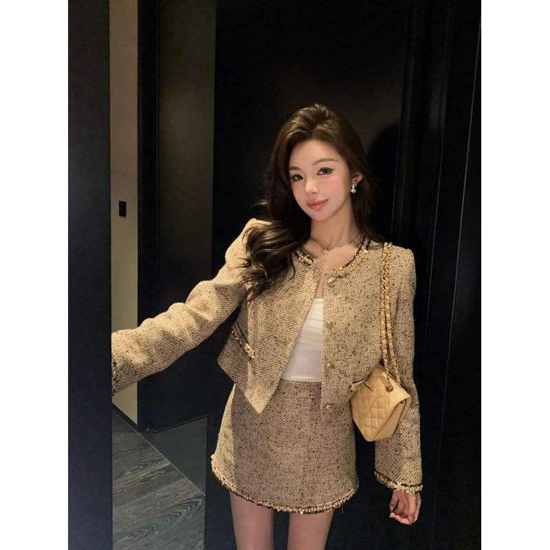 邱肉瑶 亮片精致小香风外套女秋季新短款名媛气质小个子千金套装|undefined