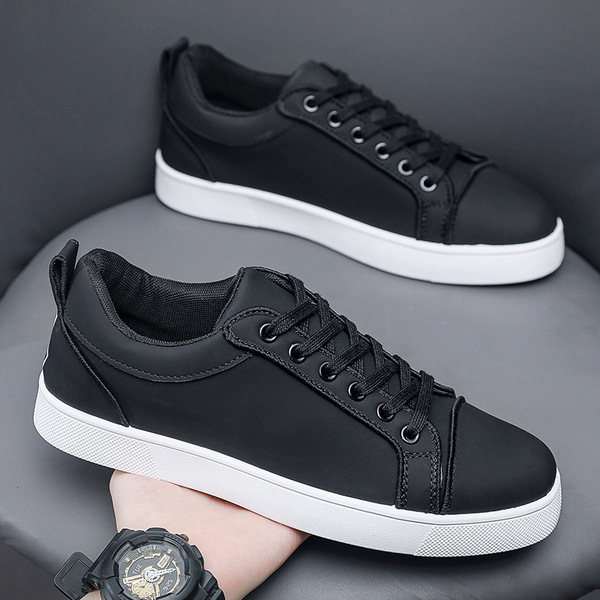 Breathable sneakers all-season
