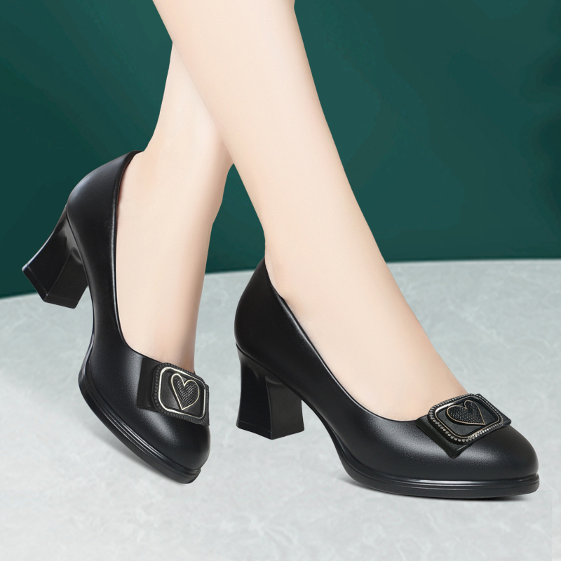 2026 Spring and Autumn New Fashion Casual Chunky Heel Women's Shoes Soft Sole Comfortable Commuter Shoes Lightweight Shallow Versatile Flats