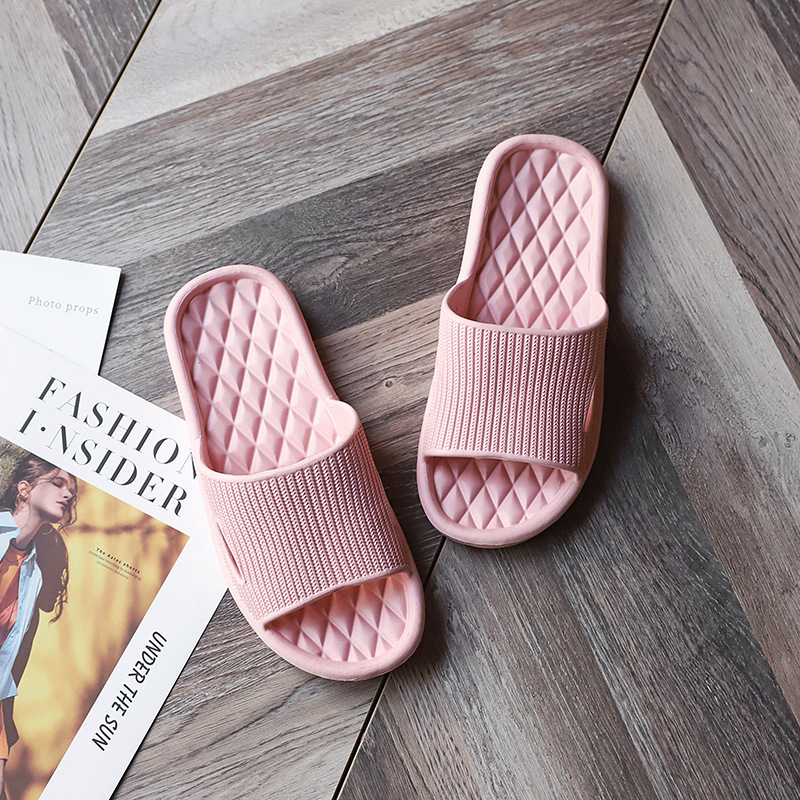 Verano 2022 zapatillas de pareja de las mujeres hogar interior baño Baño antideslizante mudo EVA sandalias inferiores suaves hombres