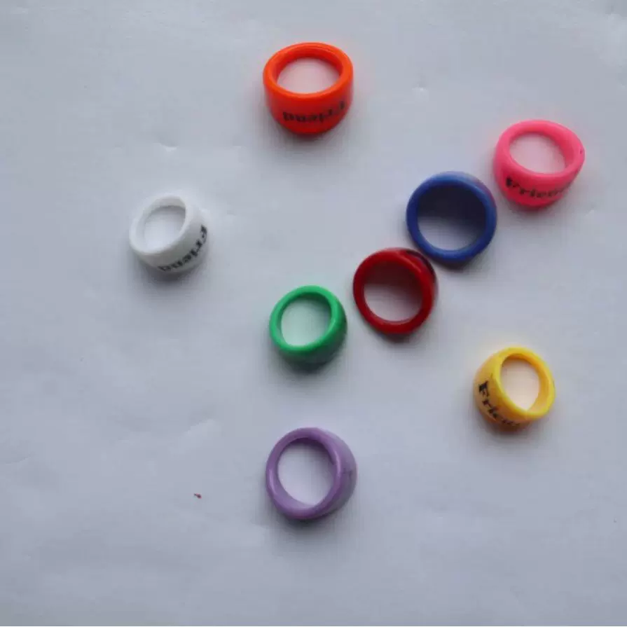 塑料彩色印花戒指儿童蛋壳玩具