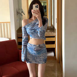 泰国休闲度假温泉保守四件套游泳衣女士高级感纯欲小香风分体泳装