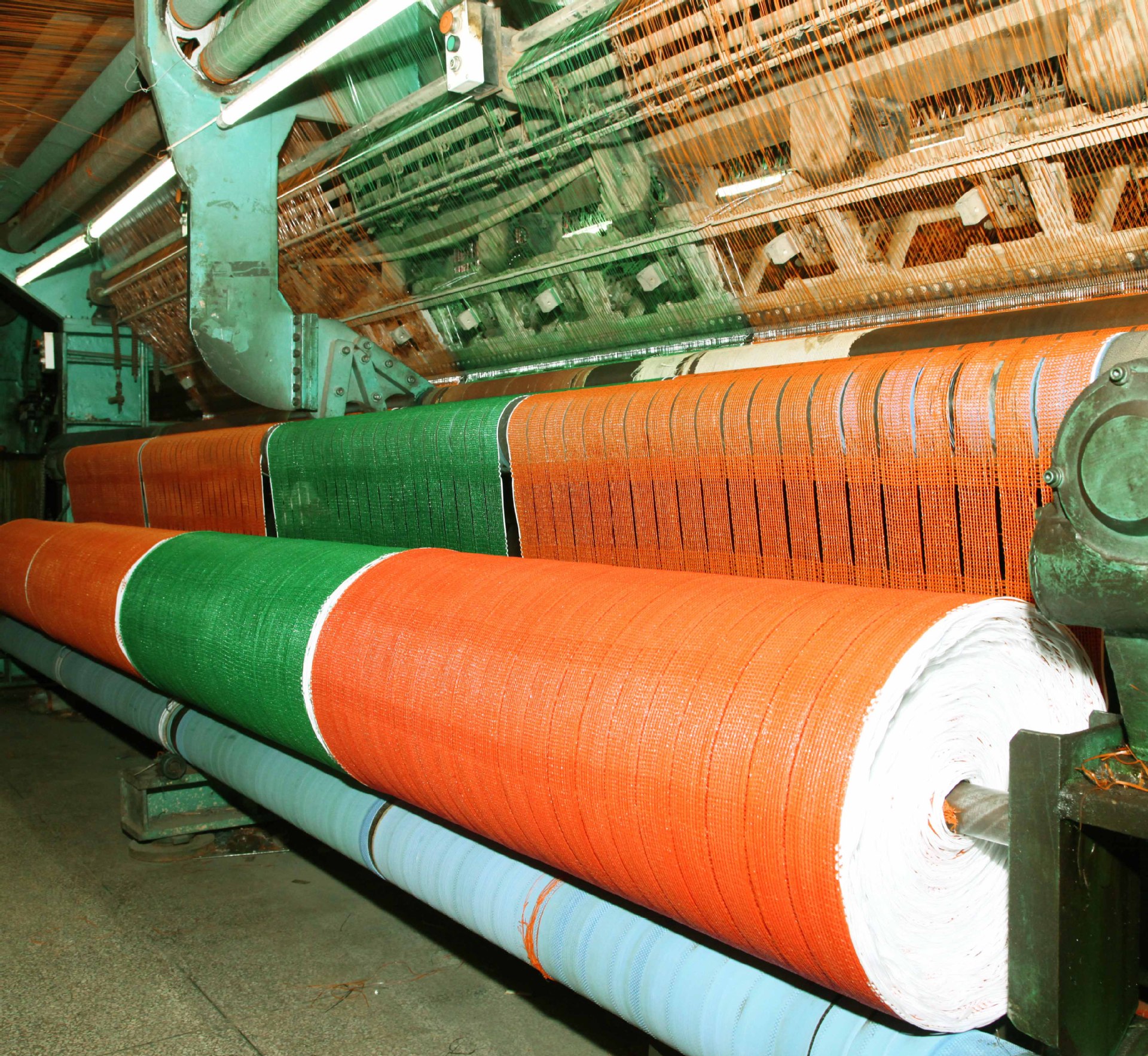 警示网工地防护道路公路警示网施工隔离网出口日本