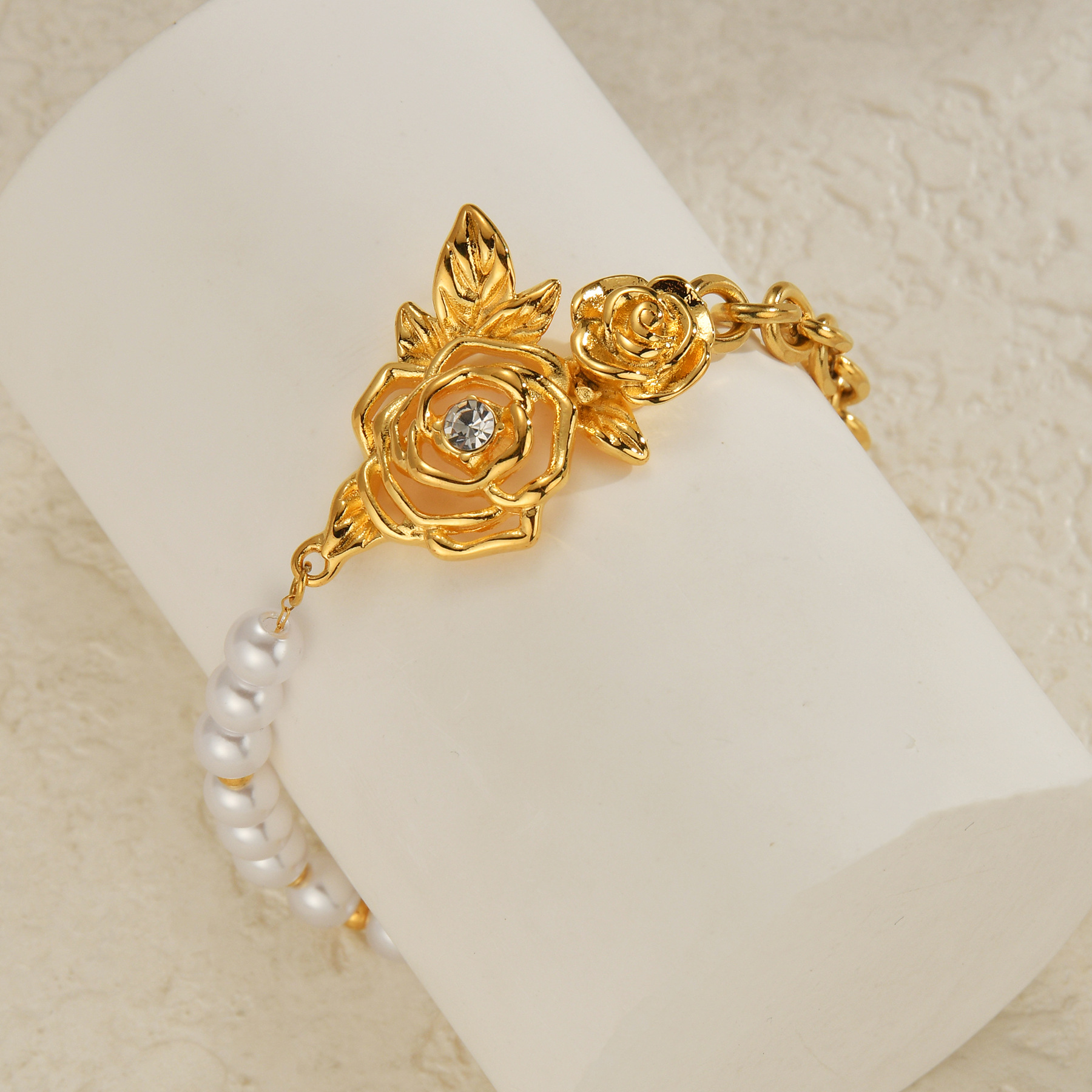 304 Stainless Steel Pendant Material Rhinestones Inlay Material Bracelets Classification IG Style Vintage Style Flower 304 Stainless Steel Cable Chain Bracelets In Bulk