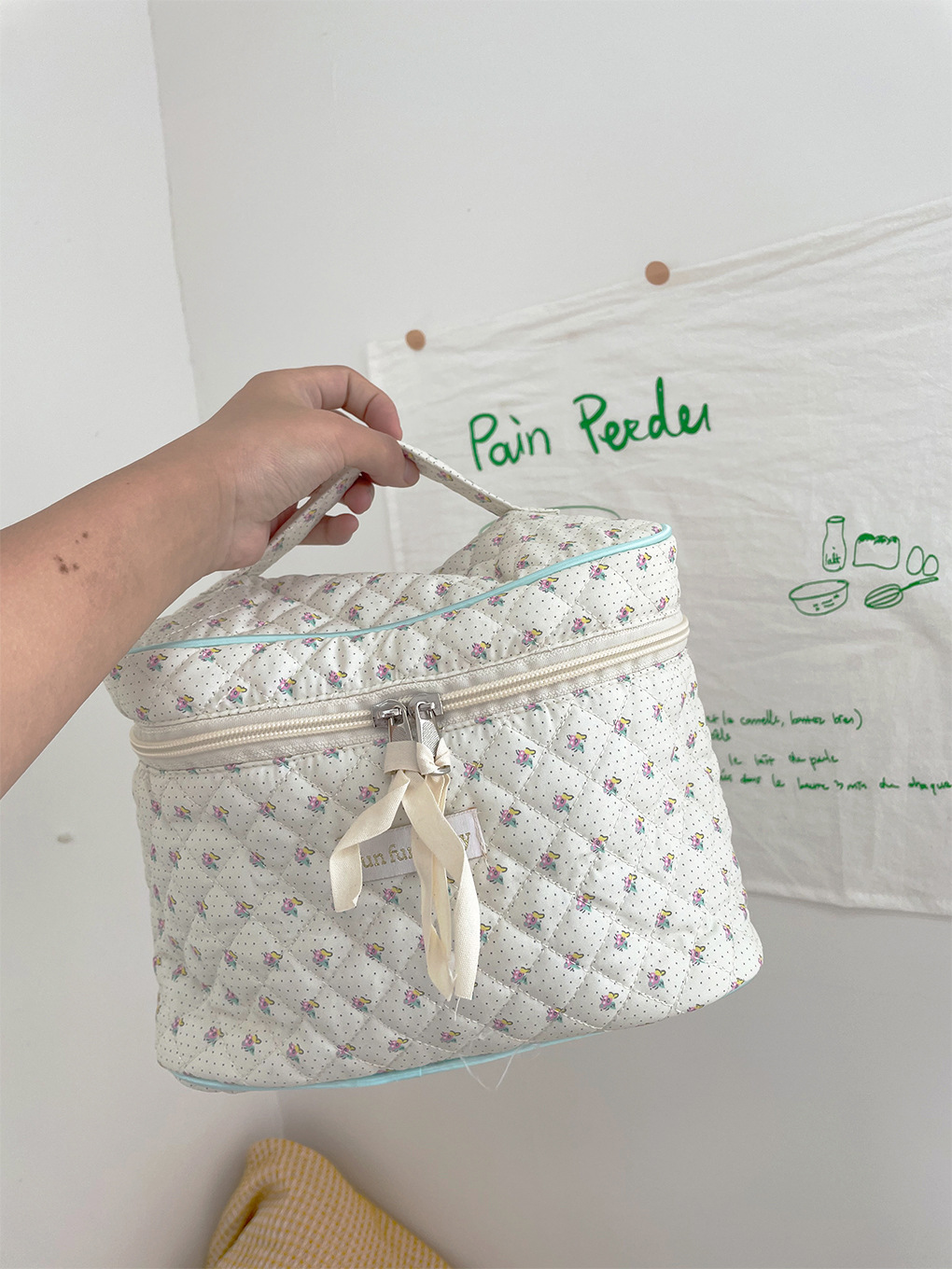 Suministro transfronterizo de Amazon/coreano ins estilo floral bolsa de cosméticos bolsa de almacenamiento de bolsa de lavado de viaje portátil de gran capacidad