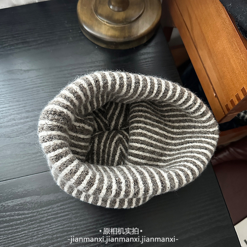 韩系ins风简约时尚百搭字母贴布毛绒帽休闲基础包头护耳保暖冷帽|undefined