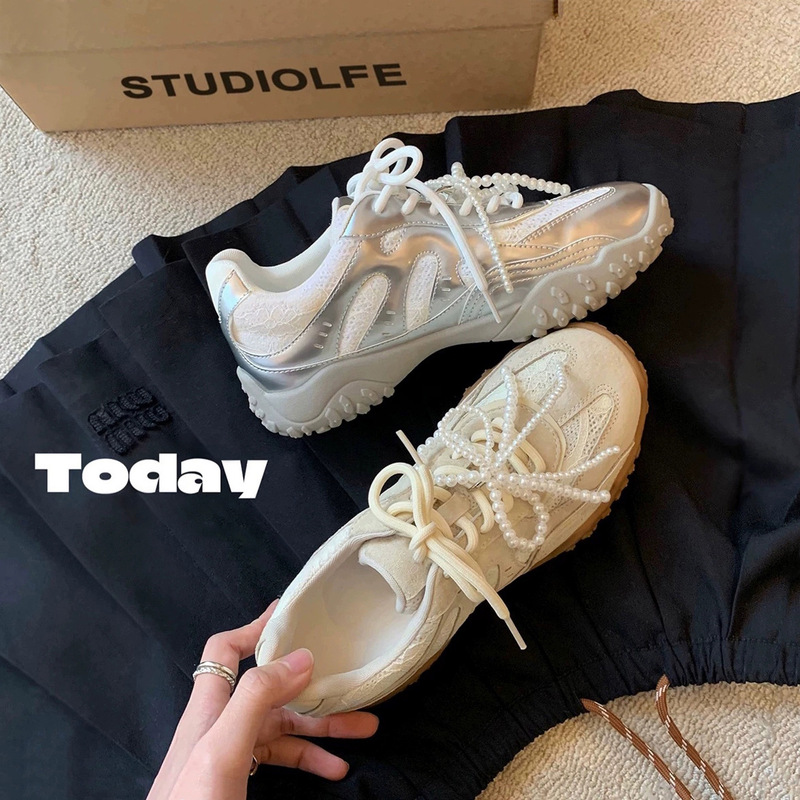 Sheepskin Version ~ Lace Splicing Casual Style Pearl Belt Inner Heightening Genuine Leather Forrest Gump Shoes Moral Training Shoes Women's Thick-Soled Sneakers