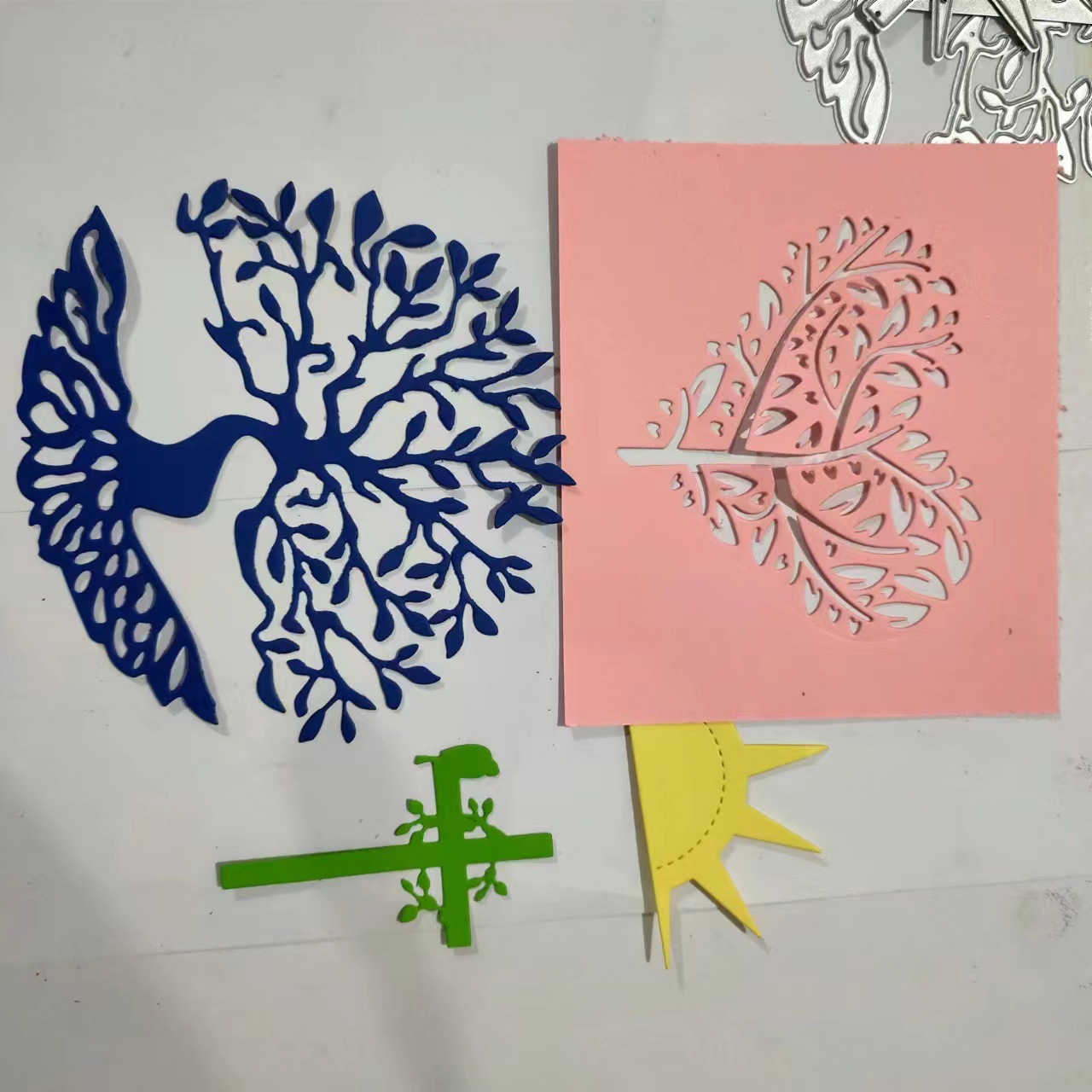 스크랩북 DIY 칼 다이 탄소 강철 칼 다이 어린이 DIY 엠보싱 칼 다이 커팅 템플릿 라이프 트리 조합 세트