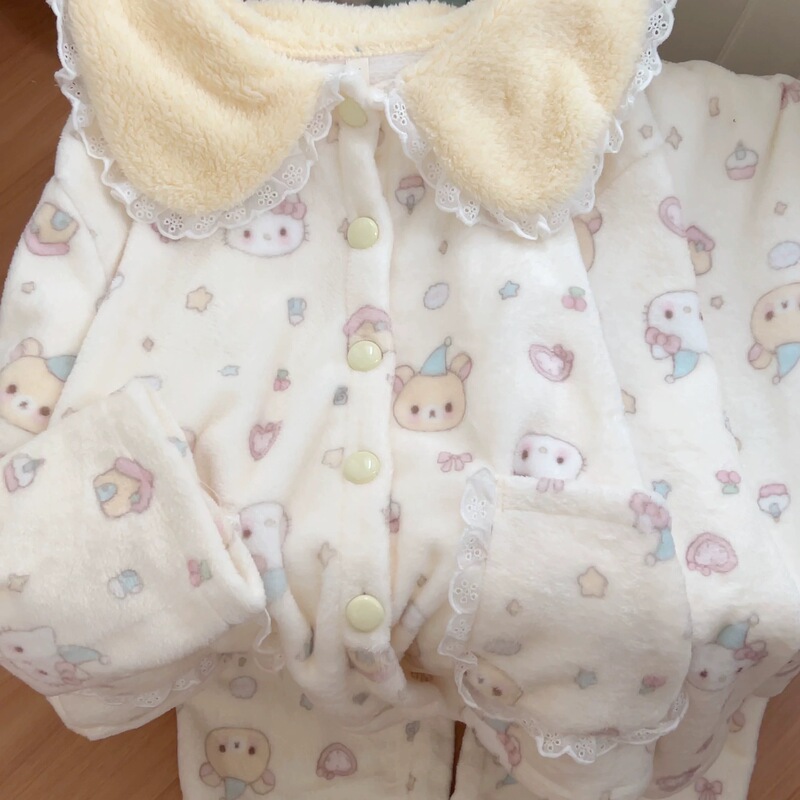 [Large Stock] Sweet and Cute Bear Fleece-Lined Thickeneded Pajamas, New Loose Style for Autumn and Winter