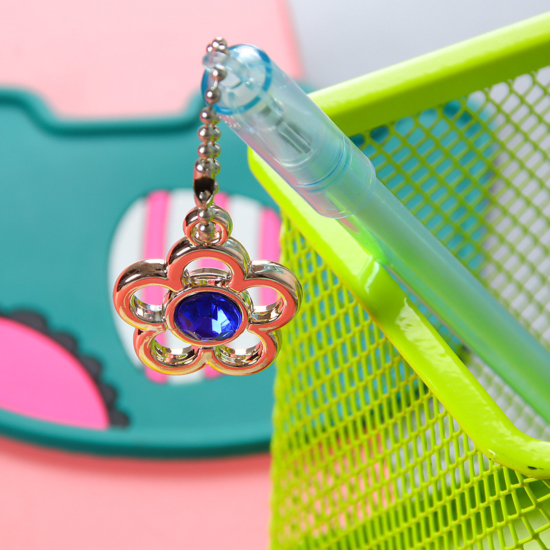 INS chica corazón colgando pluma lindo estudiante papelería colgante pluma de gel pluma de agua de cadena pluma de firma de Oficina Creativa