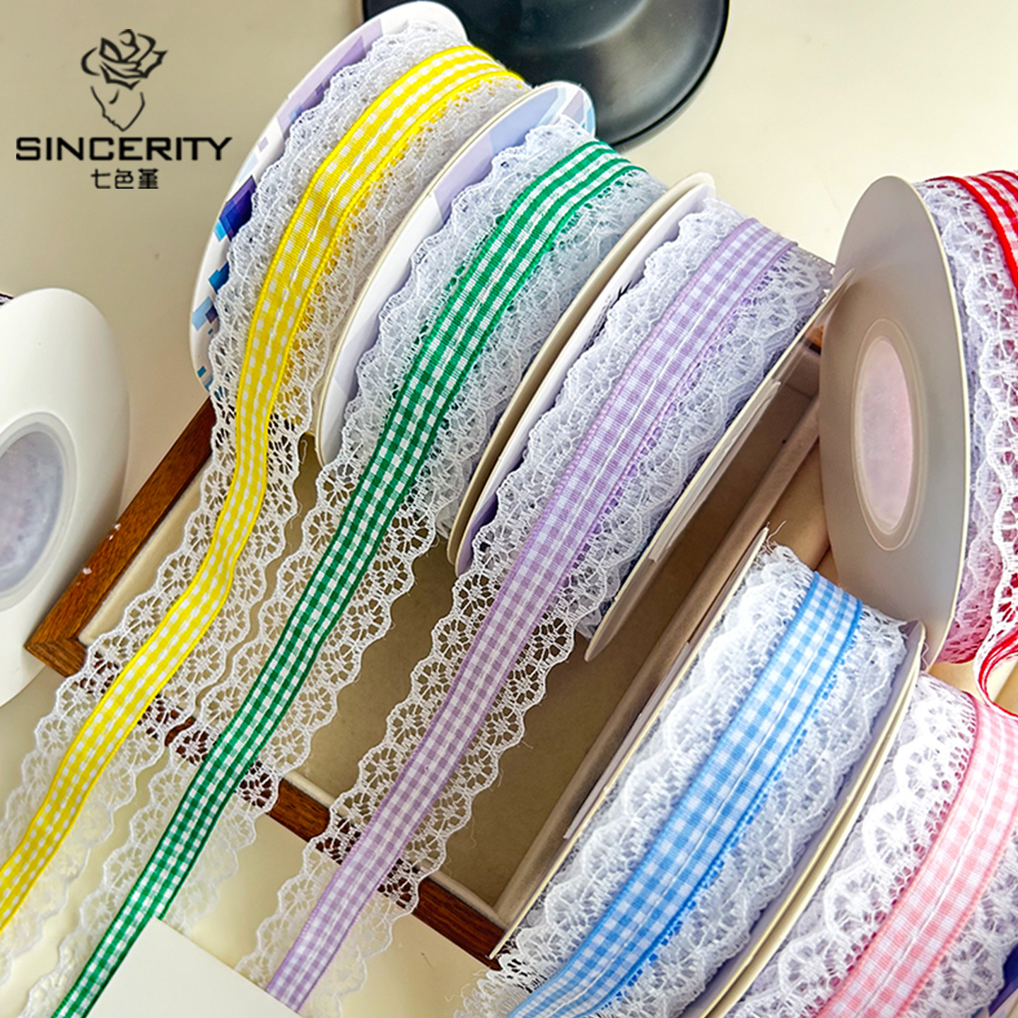 Siete colores, encaje de estilo británico, cinta de celosía, paquete de ramo, cinta de raso, paquete de flores, cinta de bricolaje, embalaje de material