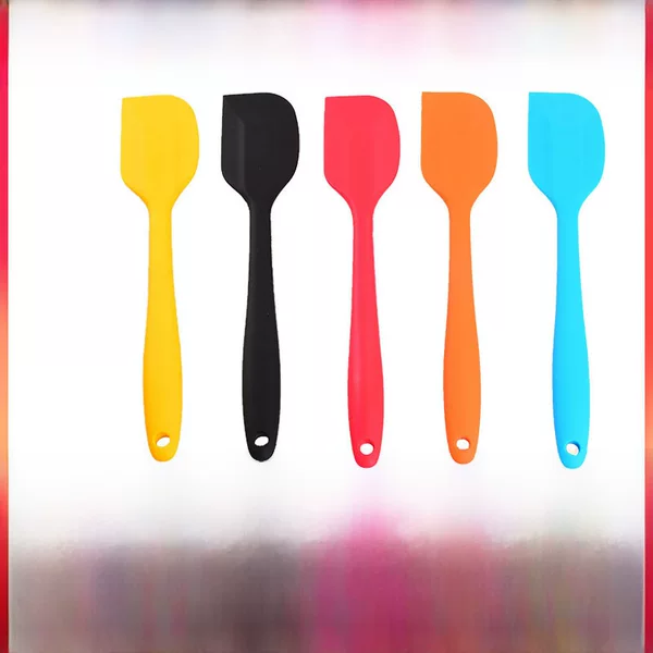 In stock wholesale silicone scraper integrated small size high temperature resistant Butter scraper baking tool cake tool