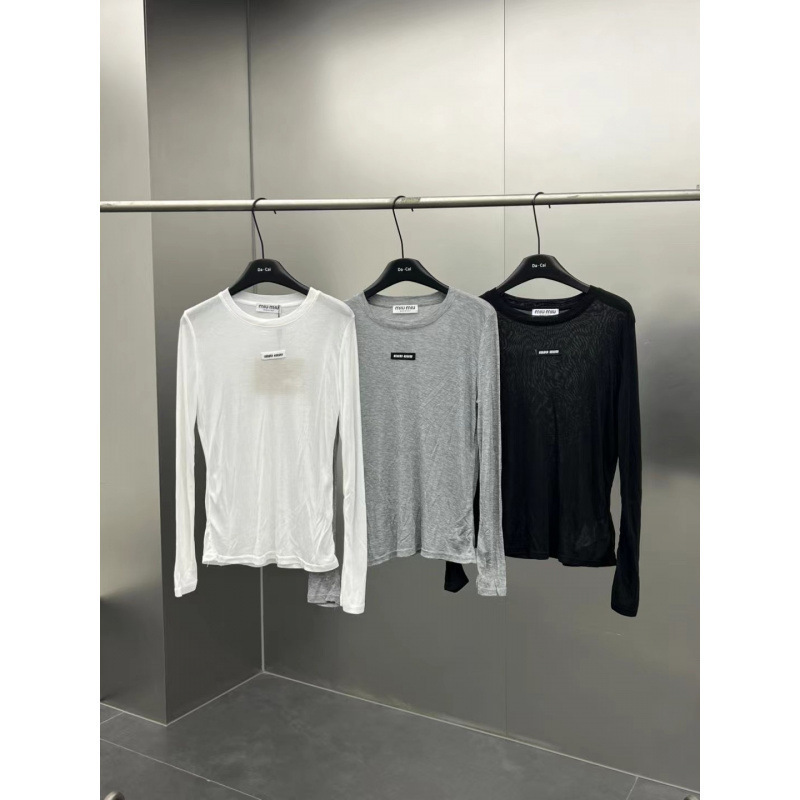 In-Stock 25m Early Spring T-Shirt with Slit, Round Neck, Base Layer, Women's Long-Sleeve Thin Sun-Protective Top, Regular Shoulder T-Shirt In-Stock 25m Early Spring T-Shirt with Slit, Round Neck, Base Layer, Women's Long-Sleeve Thin Sun-Protective Top, Regular Shoulder T-Shirt
