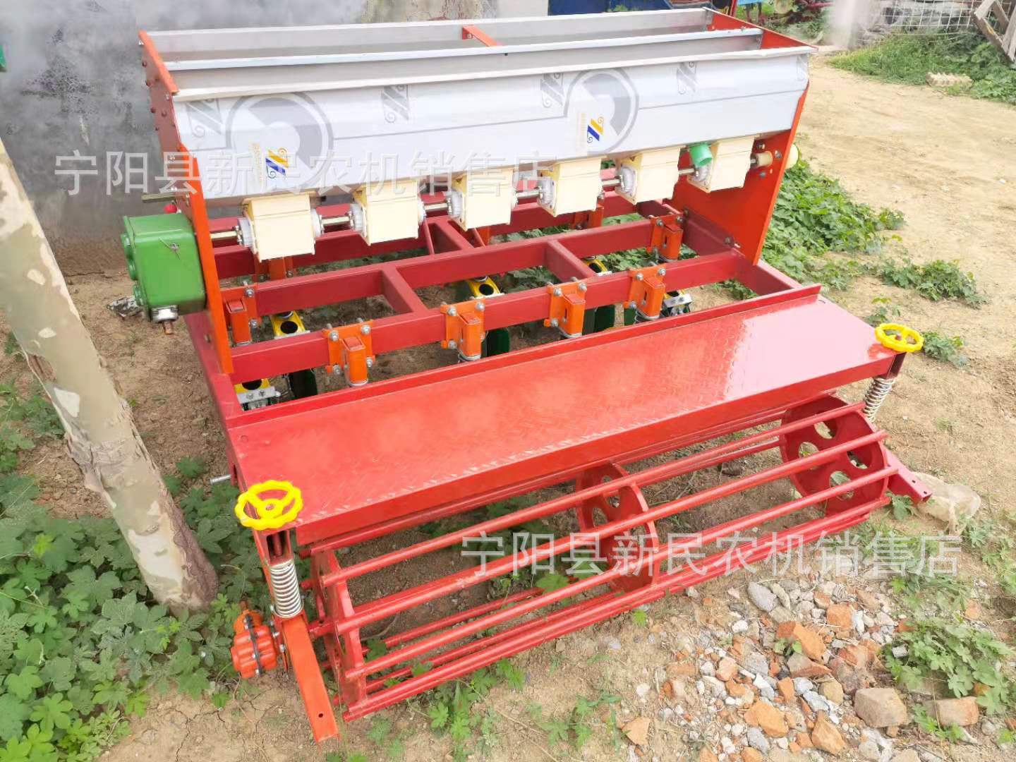 桨腿式小麦条播机小麦普播机玉米大豆播种机白菜芹菜大麦药材播种
