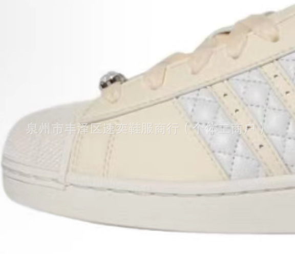Beige, 7301meter