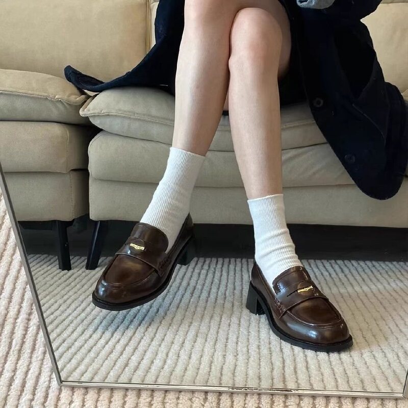 So Soft! so Comfortable to Wear! Internet-Famous Retro Brown Gold Coin Round-Toe Mid-Heel Single Shoes, Small Leather Shoes, Women's Loafers So Soft! so Comfortable to Wear! Internet-Famous Retro Brown Gold Coin Round-Toe Mid-Heel Single Shoes, Small Leather Shoes, Women's Loafers