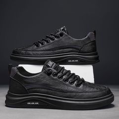 2023新款男士潮流休閒皮鞋職場男鞋時尚透氣百搭休閒鞋舒適透氣鞋