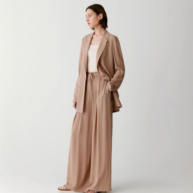 Premium Silk Wrinkle-Resistant Commuter Blazer from Shenzhen Nanyou, High-Quality Cross-Border Loose-Fitting Silk Blazer Premium Silk Wrinkle-Resistant Commuter Blazer from Shenzhen Nanyou, High-Quality Cross-Border Loose-Fitting Silk Blazer