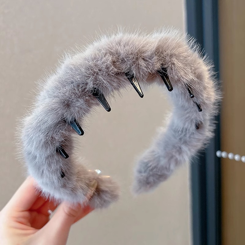 Peludo ondulado bandas de cabello 2025 nuevo alto cráneo bandas de cabello adornamiento de cabello otoño y invierno sensación de alta calidad temperamento retro clip para el cabello